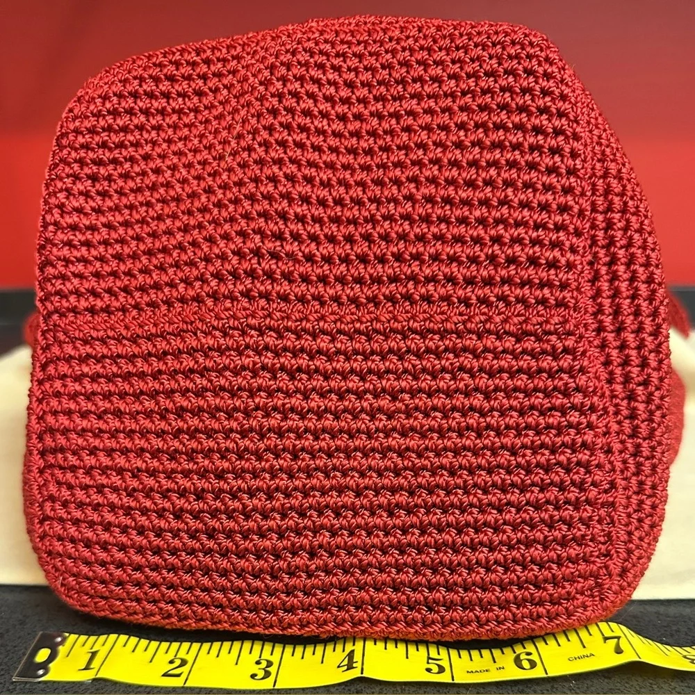 The Sak Red Crochet Hobo Double Strap Shoulder Bag Nice Size 9”x7”x7”